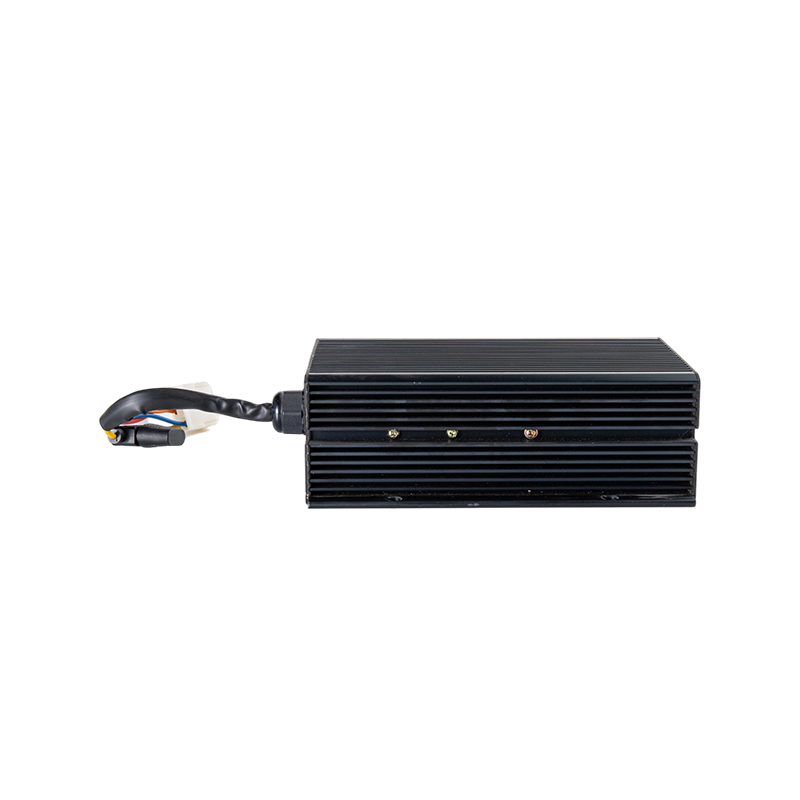 High Efficiency Stable Output IP65 Dustproof Oil Resistant DC48V Wide Input Forklift Vehicle DC-DC Voltage Step Down Module