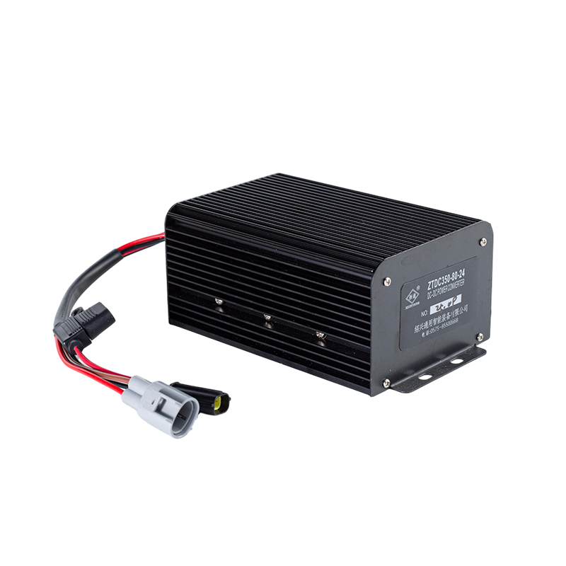 High Efficiency Stable Output IP65 Dustproof Oil Resistant DC80V Wide Input Forklift Vehicle DC-DC Voltage Step Down Module